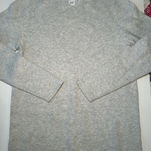 GAP Heather Gray Ribbed Knit Sweater
